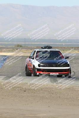 media/Sep-15-2024-Speed Ventures (Sun) [[7a54f7ed2f]]/Purple Group/Session 1 (Outside Grapevine)/